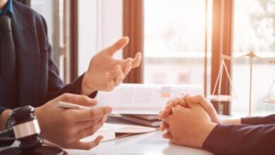 עורך דין נפילה ברחוב